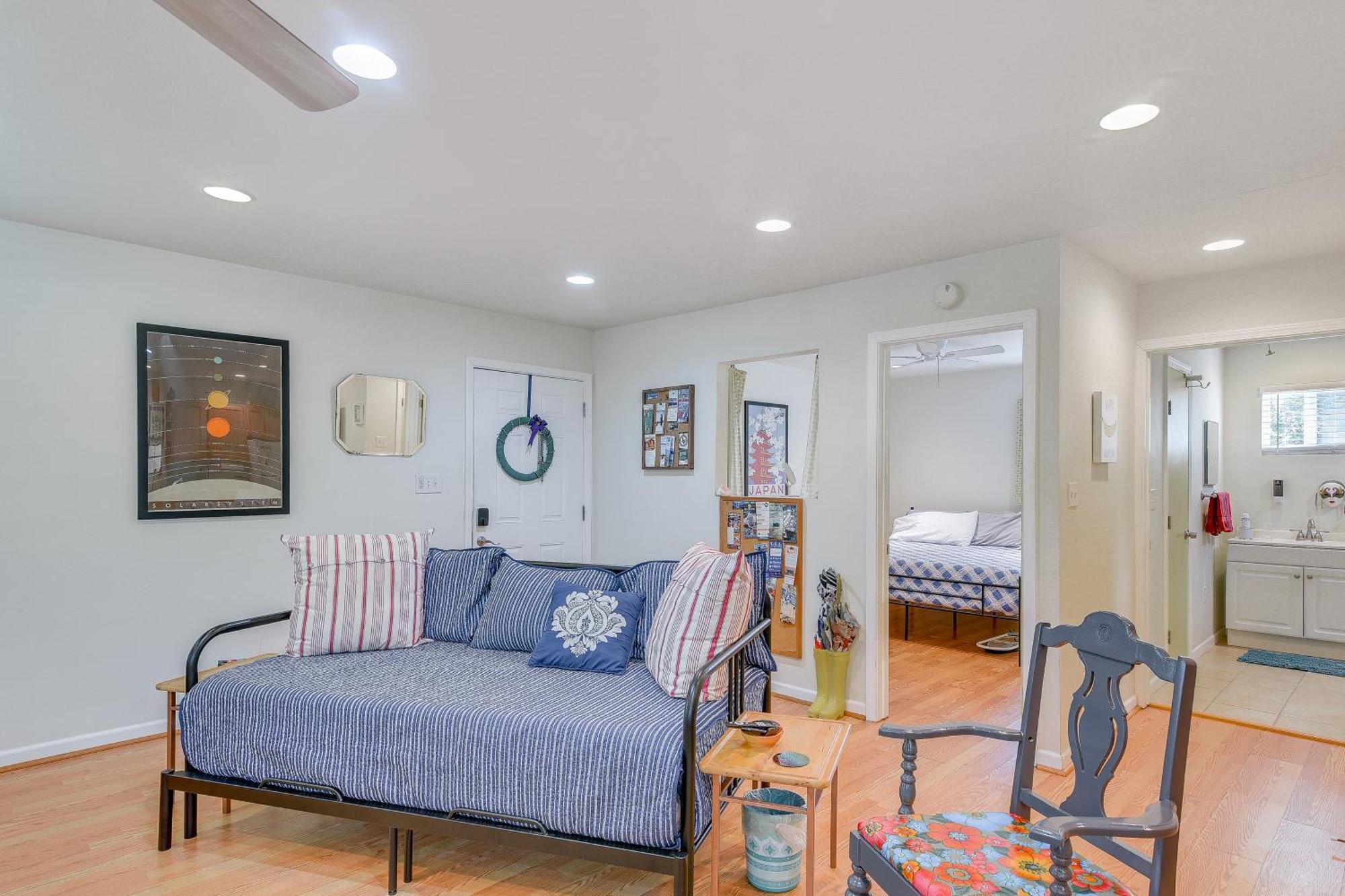 Cozy Galveston Apartment With Private Beach Pass! Exteriör bild